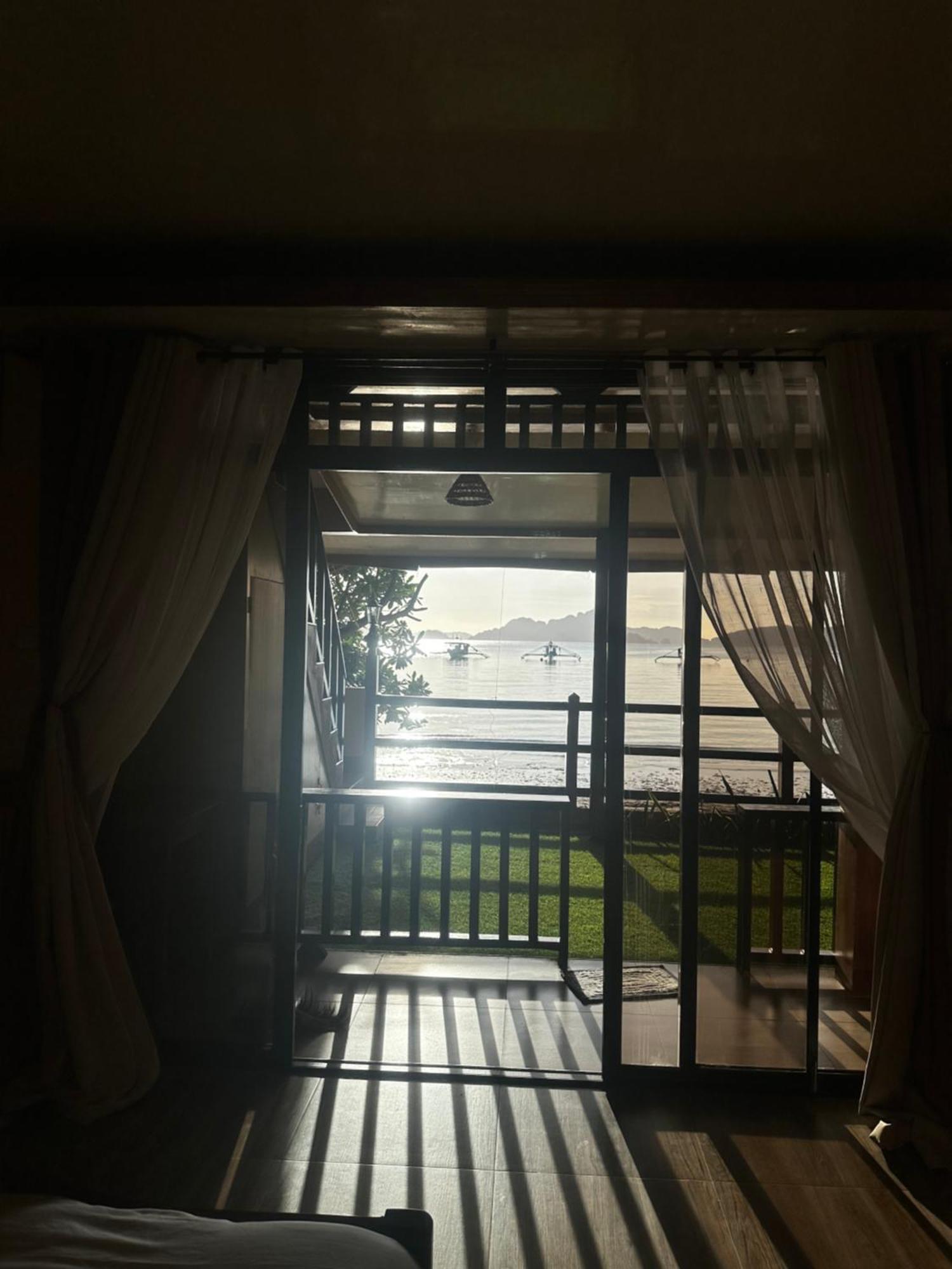 Fabregas Beach Cottages El Nido Eksteriør bilde